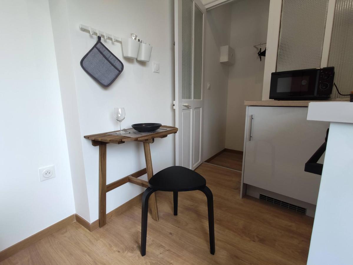 Residence Jehan Froissart Valenciennes Exteriör bild