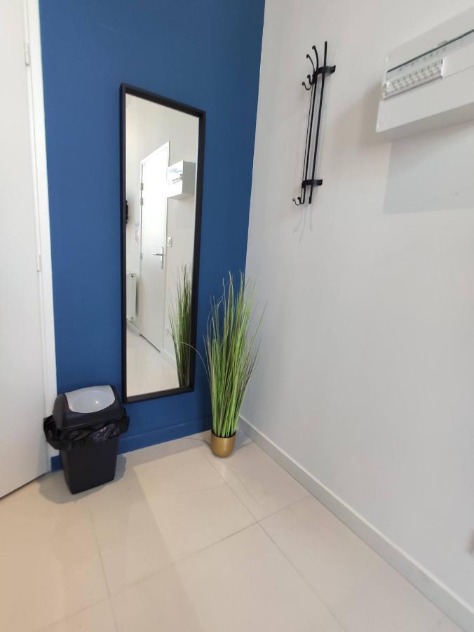 Residence Jehan Froissart Valenciennes Exteriör bild